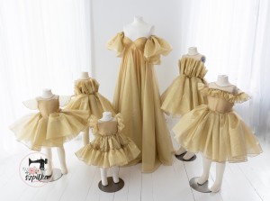 GOLDEN SET mother + 5 daughters READY TO SEND