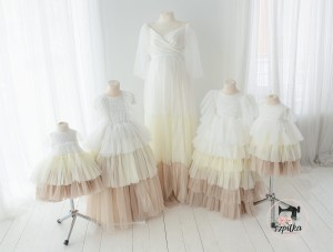 ECRU & LATTE OMBRE set - mother & 4 daughters